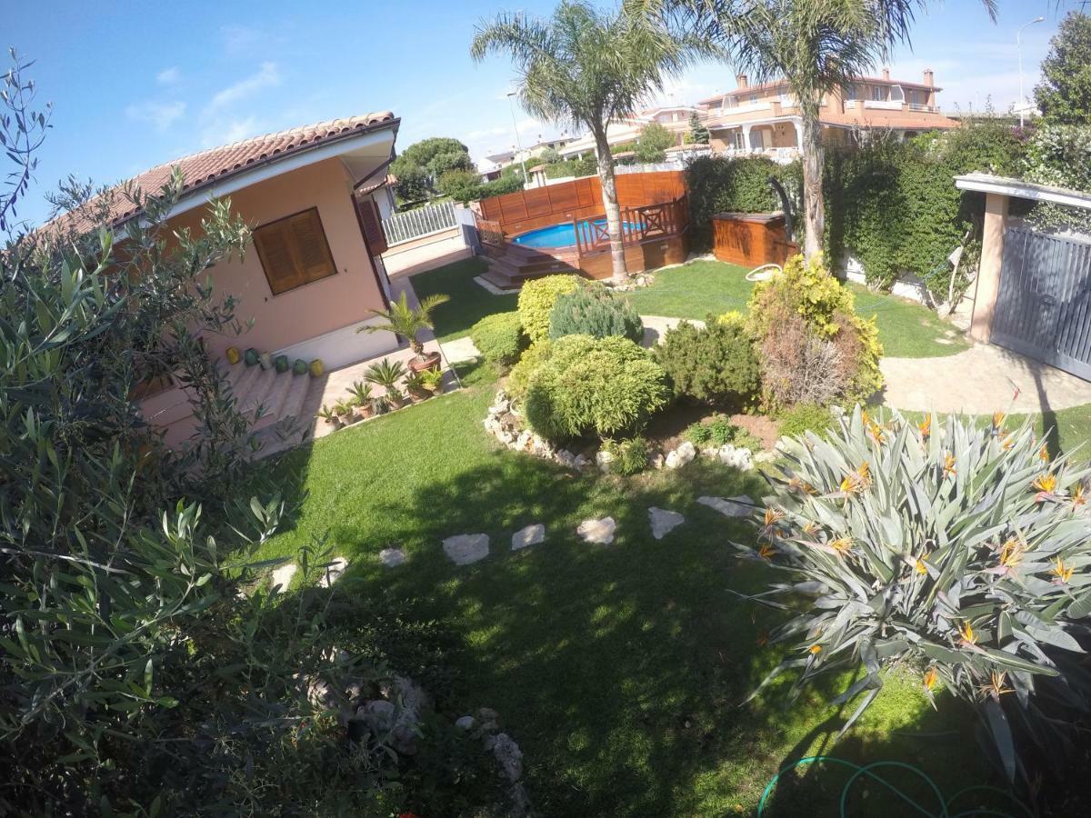 Villa Nevada -20 Min Da Roma Ладисполи Екстериор снимка