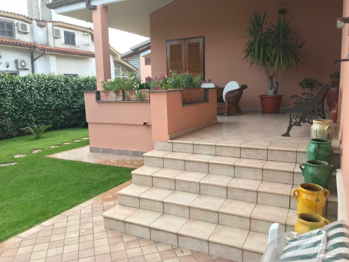 Villa Nevada -20 Min Da Roma Ладисполи Екстериор снимка